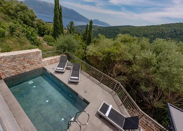 Agata By Vintage Travel *